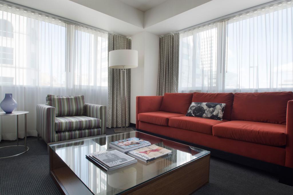 Hotel Murano Τακόμα Εξωτερικό φωτογραφία A living room at the hotel