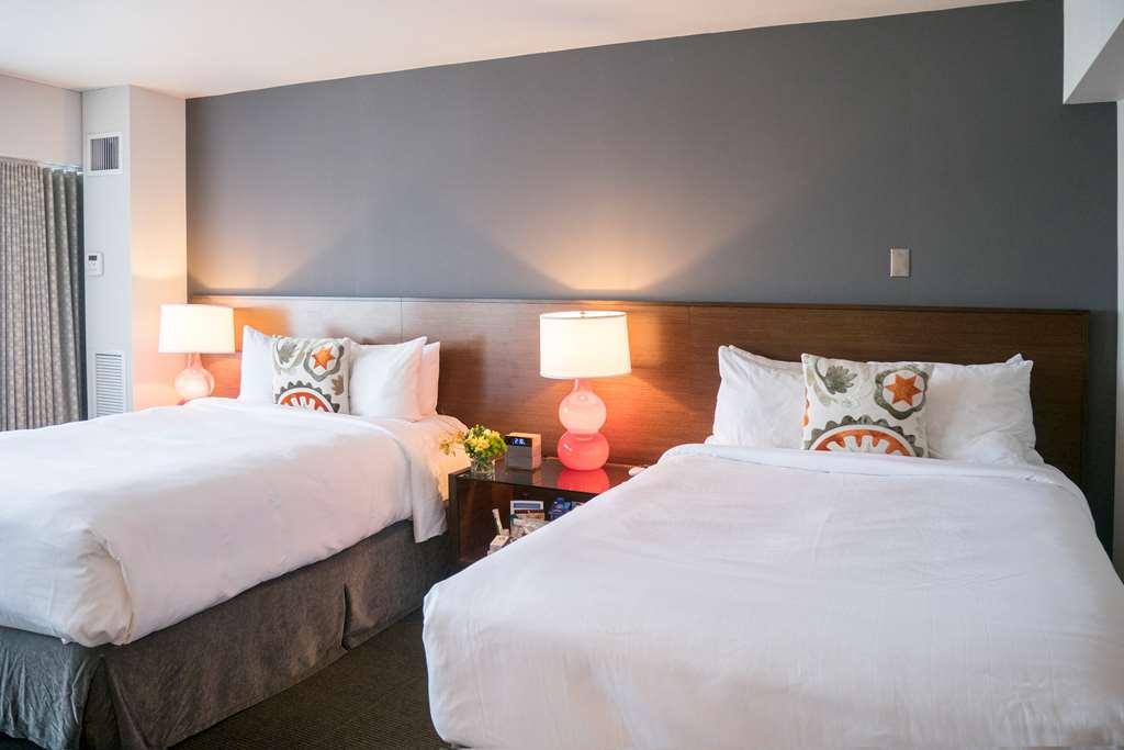 Hotel Murano Τακόμα Δωμάτιο φωτογραφία A guest room at the Hotel Valley Ho
